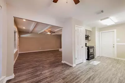 16738 Barcelona Drive, Friendswood, TX 77546 - Photo 6