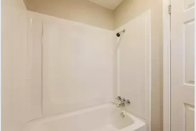16738 Barcelona Drive, Friendswood, TX 77546 - Photo 10