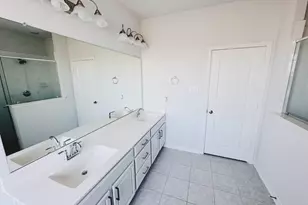 559 Long Beach Bay Dr, Katy, TX 77493 - Photo 14