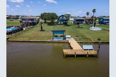 1981 County Road 291, Sargent, TX 77414 - Photo 2