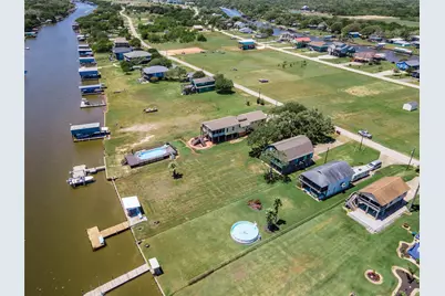 1981 County Road 291, Sargent, TX 77414 - Photo 28