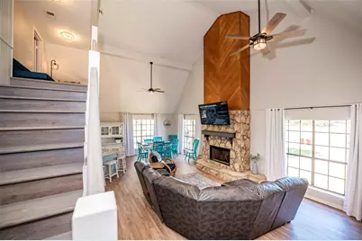 1981 County Road 291, Sargent, TX 77414 - Photo 12