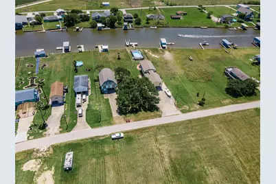 1981 County Road 291, Sargent, TX 77414 - Photo 32