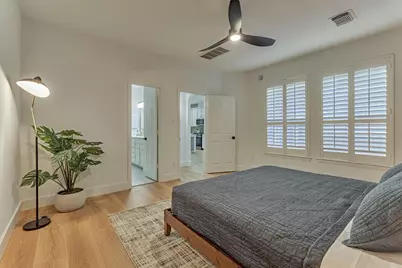 27 Medley Lane, The Woodlands, TX 77382 - Photo 22