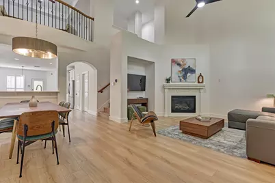 27 Medley Lane, The Woodlands, TX 77382 - Photo 32