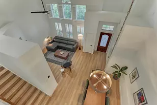 27 Medley Ln, The Woodlands, TX 77382 - Photo 10