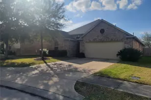 3112 Laurel Bend Ln, Pearland, TX 77584 - Photo 2