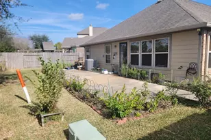 3112 Laurel Bend Ln, Pearland, TX 77584 - Photo 10