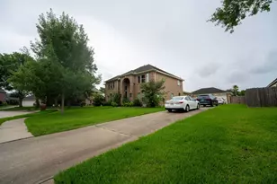 2006 Pebble Ln, Friendswood, TX 77546 - Photo 20