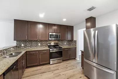 16417 Olive Sparrow Drive, Conroe, TX 77385 - Photo 6