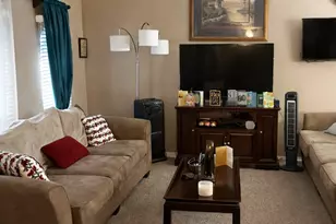 6111 Irish Hill Dr, Houston, TX 77053 - Photo 2