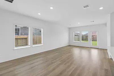 5113 Redbud Valley Drive, Pearland, TX 77584 - Photo 6
