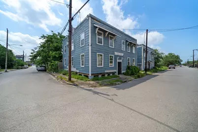 2401 & 2407 Sampson Street #1-8, Houston, TX 77004 - Photo 1