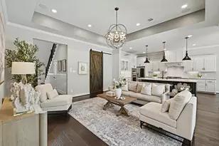 1906 Gardenia Dr, Houston, TX 77018 - Photo 4