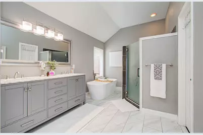 19623 Chestnut Brook Court, Houston, TX 77084 - Photo 10