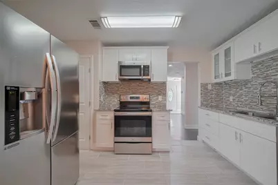 3930 Daphne Street, Houston, TX 77021 - Photo 16