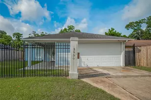 3930 Daphne St, Houston, TX 77021 - Photo 2