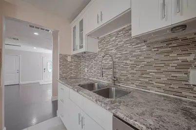 3930 Daphne Street, Houston, TX 77021 - Photo 20