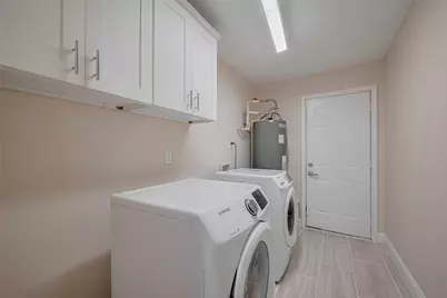 3930 Daphne Street, Houston, TX 77021 - Photo 24
