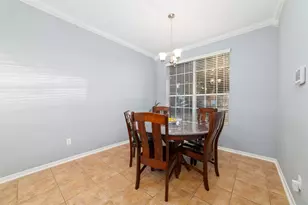 18202 Grove Brook Ln, Cypress, TX 77429 - Photo 10