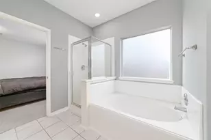 18202 Grove Brook Ln, Cypress, TX 77429 - Photo 14