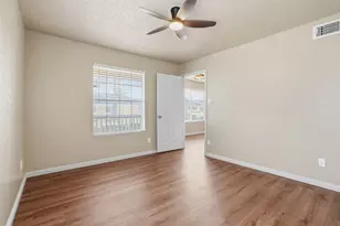 2750 Holly Hall St, Houston, TX 77054 - Photo 12
