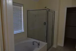 16630 Great Oaks Glen Dr, Houston, TX 77083 - Photo 10