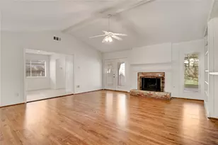 14506 Carolcrest Dr, Houston, TX 77079 - Photo 6