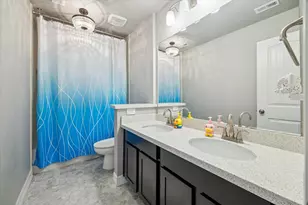 17931 Creek Bluff Ln, Cypress, TX 77433 - Photo 22