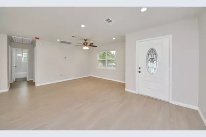 3106 Sunnydale Drive, Houston, TX 77051 - Photo 4