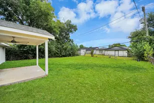 3106 Sunnydale Dr, Houston, TX 77051 - Photo 34