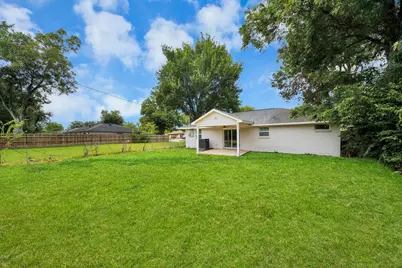 3106 Sunnydale Drive, Houston, TX 77051 - Photo 32