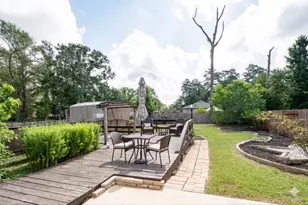 901 Jefferson Ave, Cleveland, TX 77327 - Photo 14