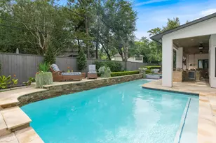 21 Carolane Trail, Houston, TX 77024 - Photo 38