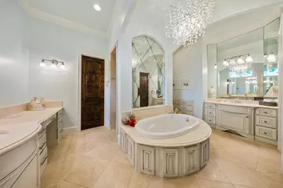 21 Carolane Trail, Houston, TX 77024 - Photo 20
