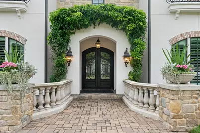 21 Carolane Trail, Houston, TX 77024 - Photo 8
