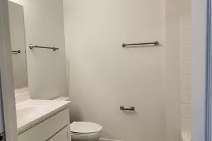 6202 Lacey Oak Dr, Hitchcock, TX 77563 - Photo 6