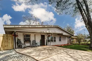 4815 Edfield St, Houston, TX 77033 - Photo 1