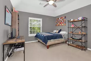 138 S Evangeline Oaks Cir, The Woodlands, TX 77384 - Photo 40