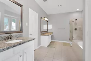 138 S Evangeline Oaks Cir, The Woodlands, TX 77384 - Photo 28