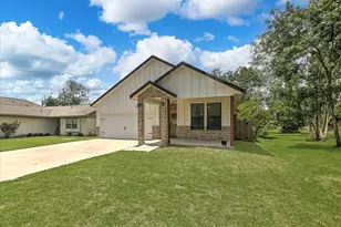 502 S Carroll St, La Porte, TX 77571 - Photo 1