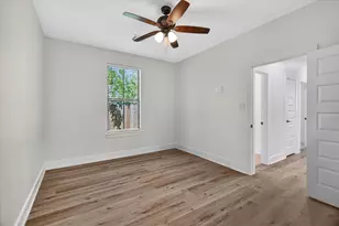 502 S Carroll St, La Porte, TX 77571 - Photo 22
