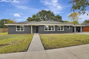 1914 Monroe Dr, Pasadena, TX 77502 - Photo 2