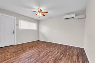 4706 Yellowstone Blvd, Houston, TX 77021 - Photo 2