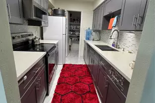 6500 E Sands Point Dr, Houston, TX 77074 - Photo 6