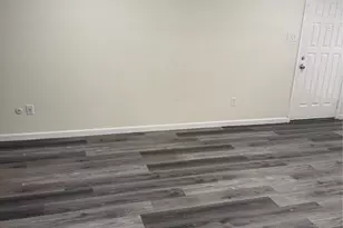 6500 E Sands Point Dr, Houston, TX 77074 - Photo 4