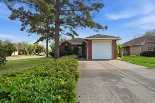 15258 Ferness Ln, Channelview, TX 77530 - Photo 1