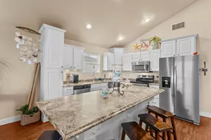 2910 Shady Ln, Crystal Beach, TX 77650 - Photo 12