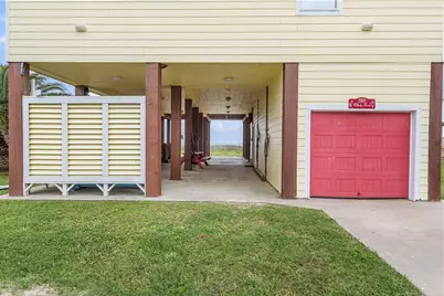 2910 Shady Lane, Crystal Beach, TX 77650 - Photo 32
