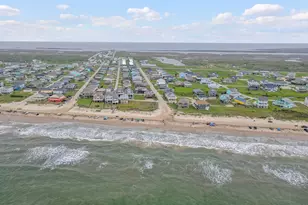 2910 Shady Ln, Crystal Beach, TX 77650 - Photo 34